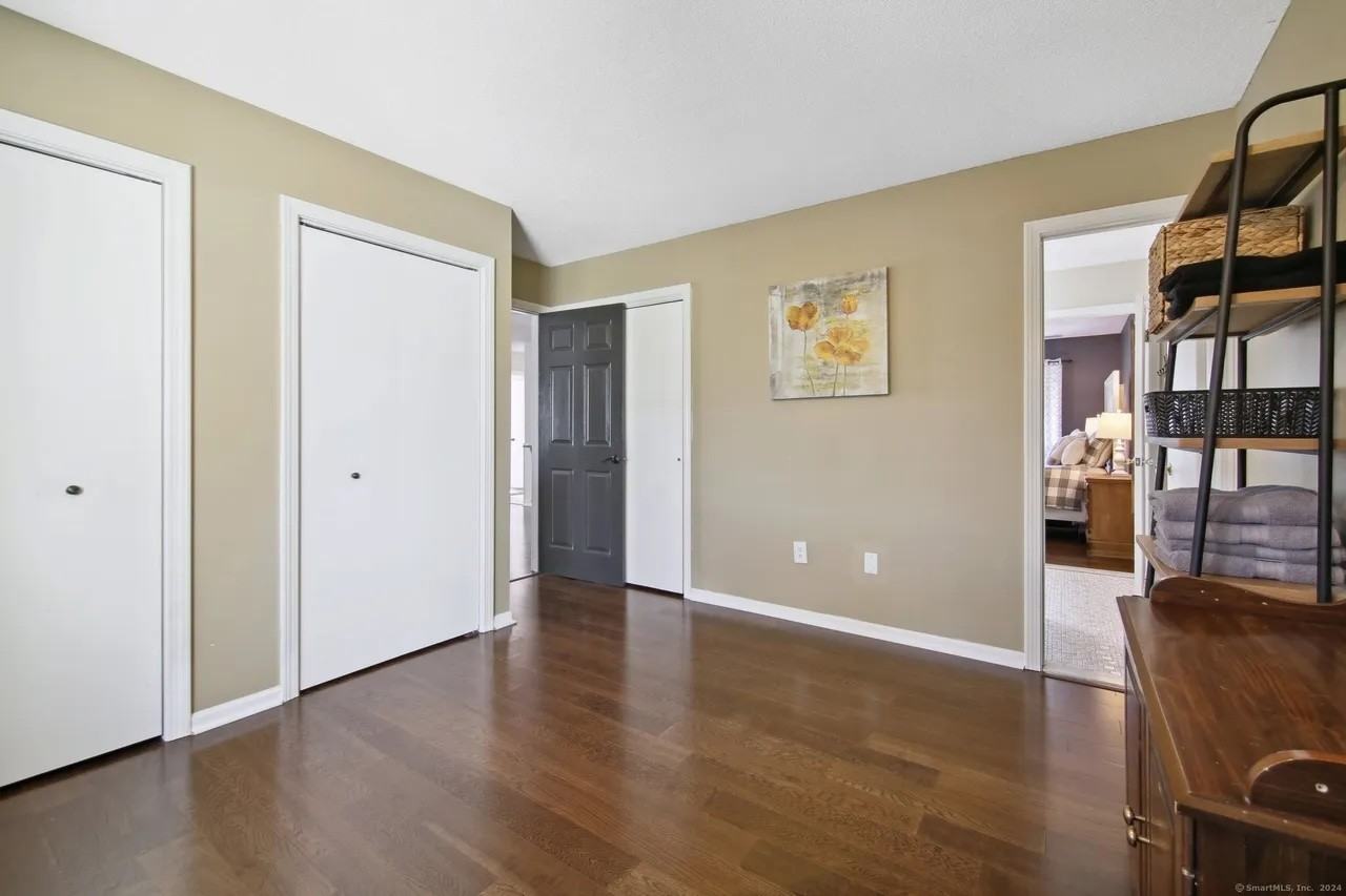 109 Summer Hill Dr #109 - Photo 2 of 17