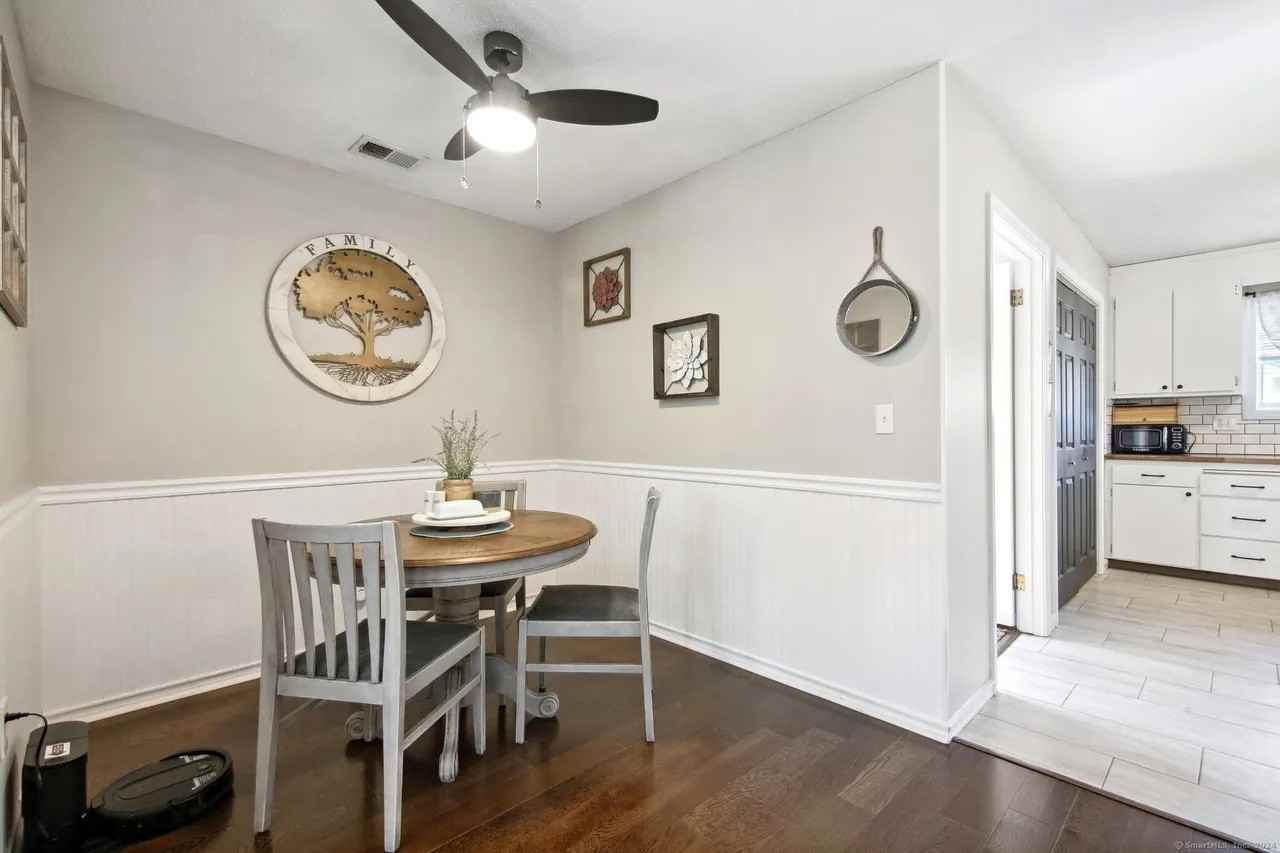 109 Summer Hill Dr #109 - Photo 4 of 17