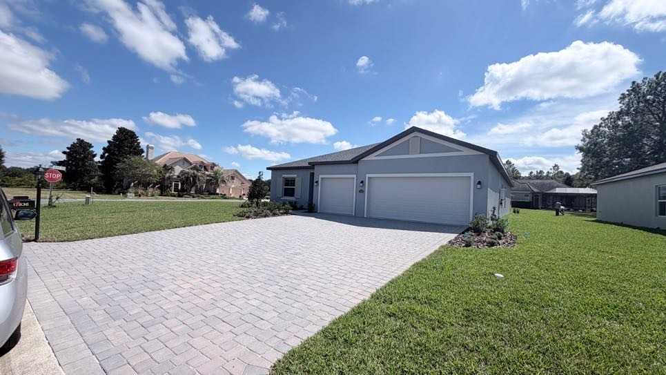 17836 Sw 68th Pl #NA - Photo 2 of 32