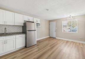 featured image of 1535 Fort Henry Dr