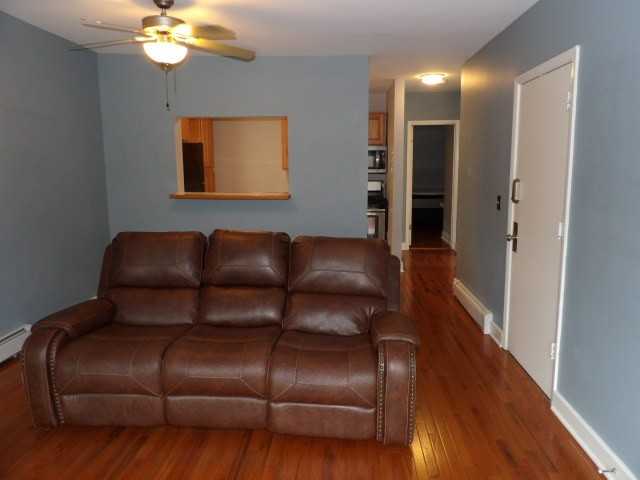 144 Cottage St - Photo 3 of 24