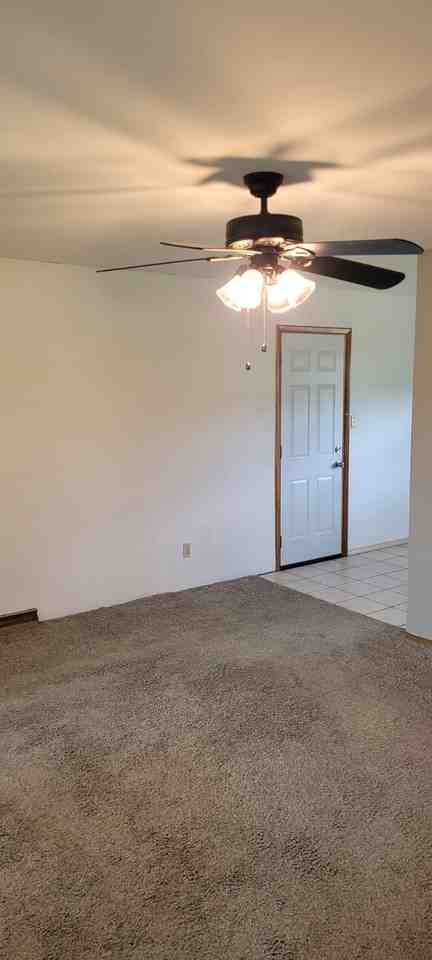 715 S Hickory Dr #NA - Photo 5 of 11