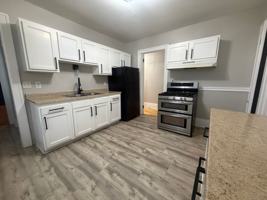 featured image of 2934 N Farwell Ave