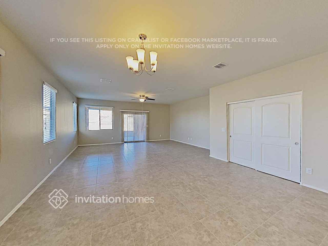 23818 W Atlanta Ave - Photo 5 of 19