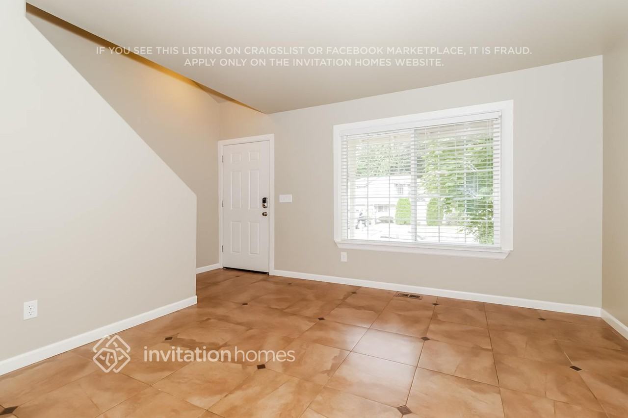 1007 96th Ave Se - Photo 4 of 17