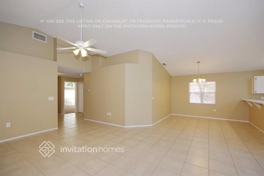 447 Emerald Cove Loop - Photo 4 of 18