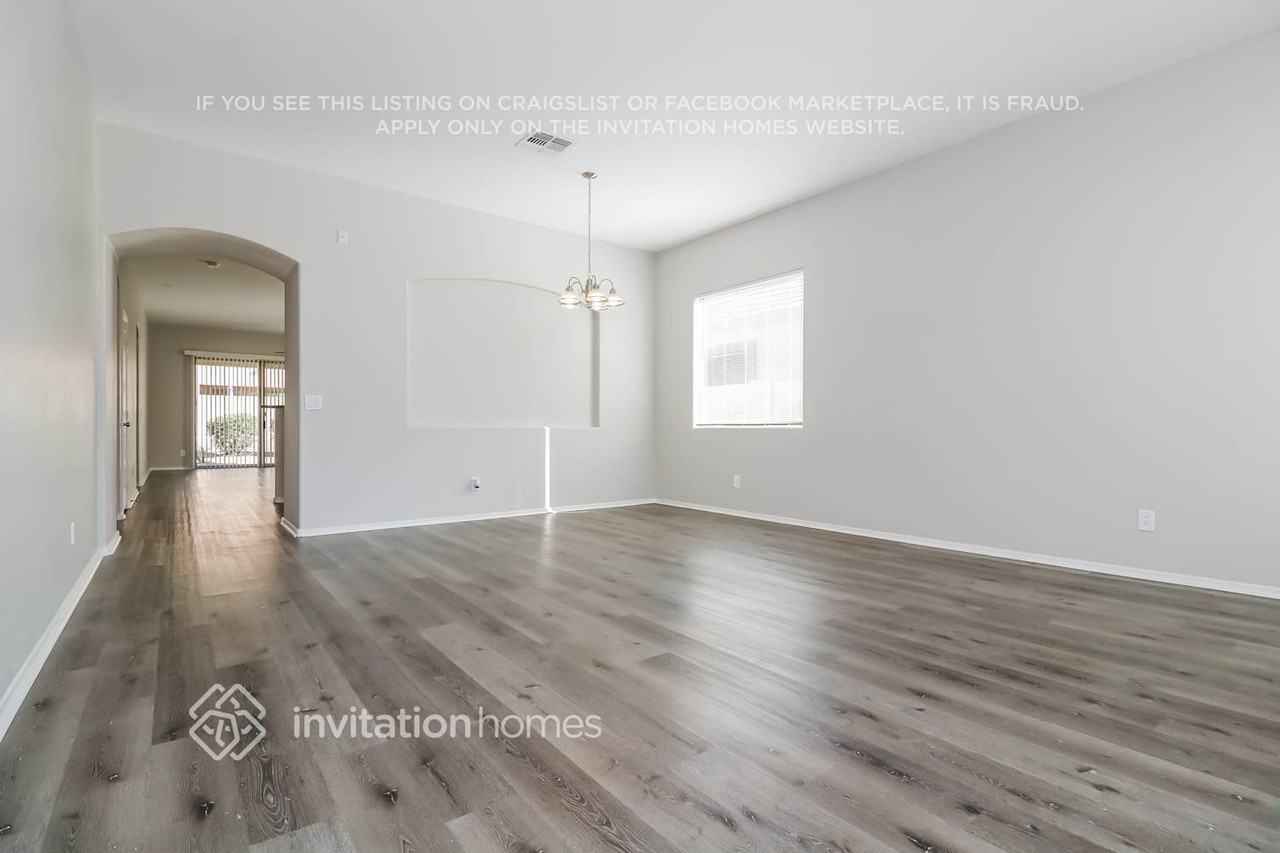 13578 W Port Au Prince Ln - Photo 5 of 16