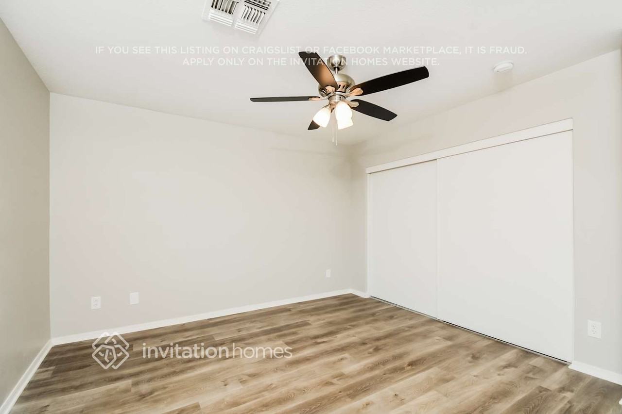 8544 W Elm St - Photo 7 of 15