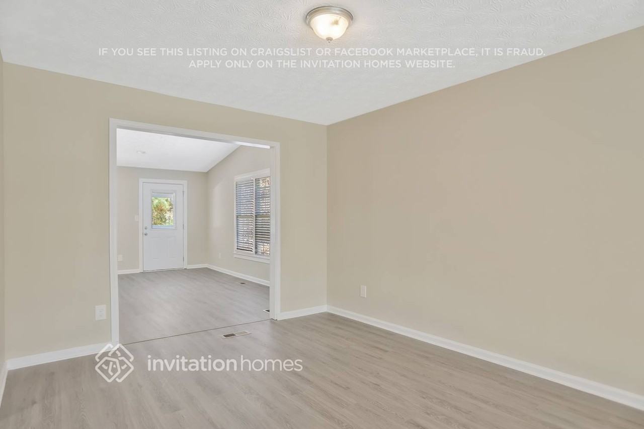 285 Austin Dr - Photo 5 of 27