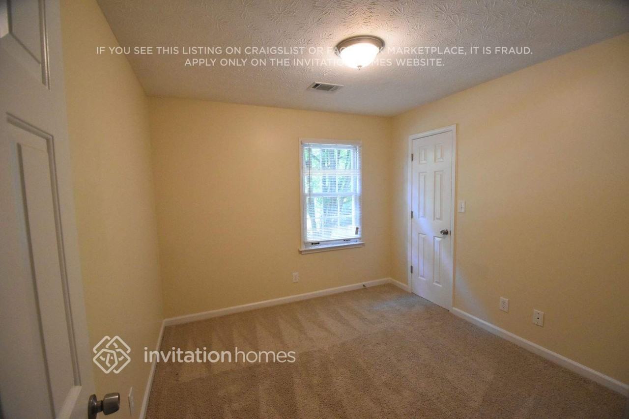 3625 Warwick Way - Photo 4 of 12