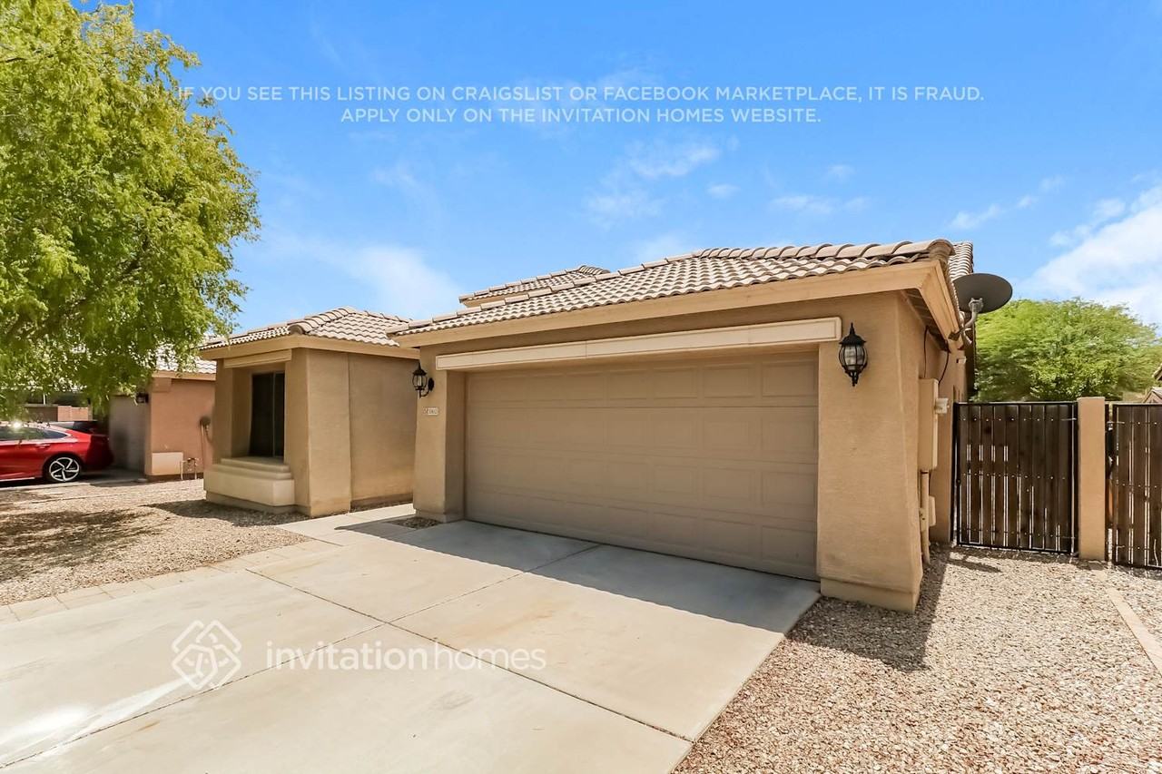 10613 W La Reata Ave - Photo 2 of 16