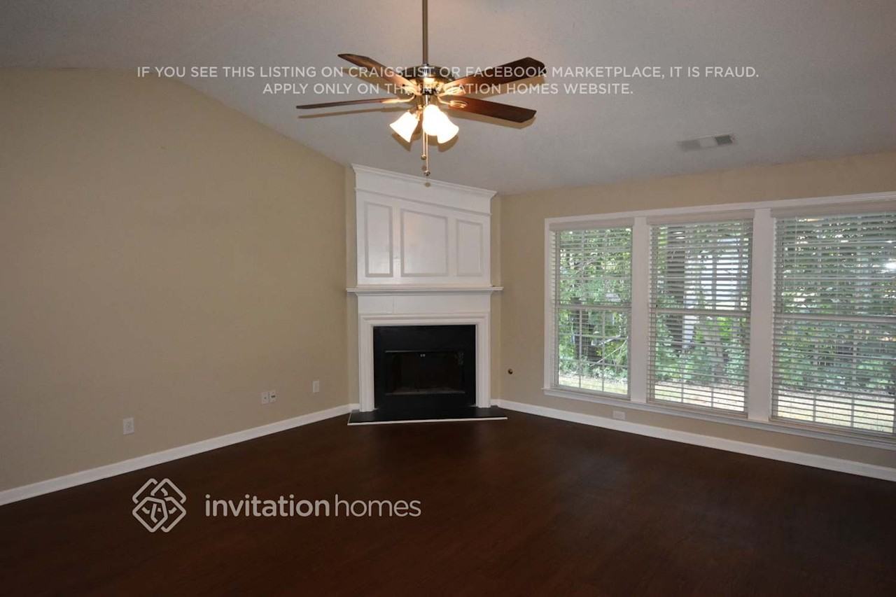129 Park Forest Dr Nw - Photo 2 of 11