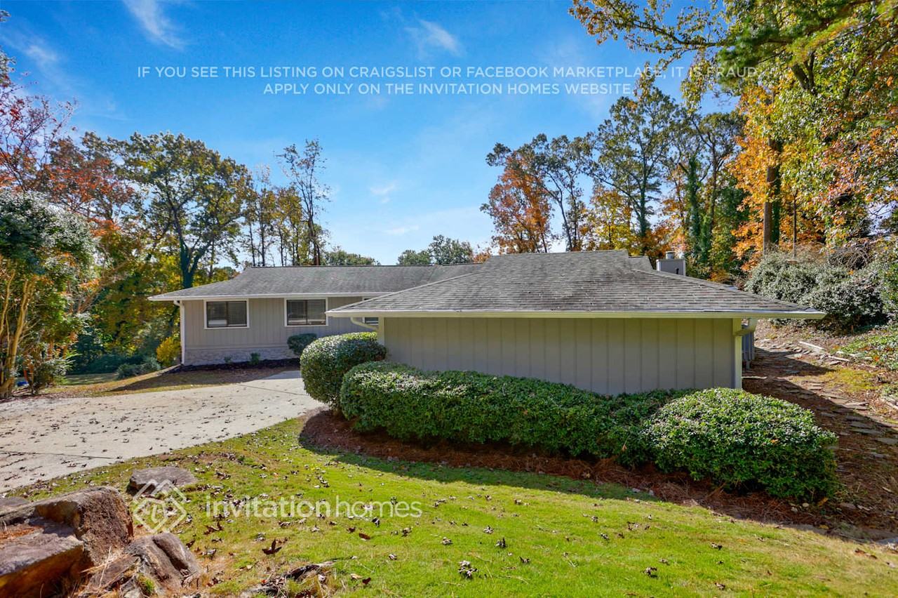 5217 Hidden Hills Ct - Photo 3 of 25