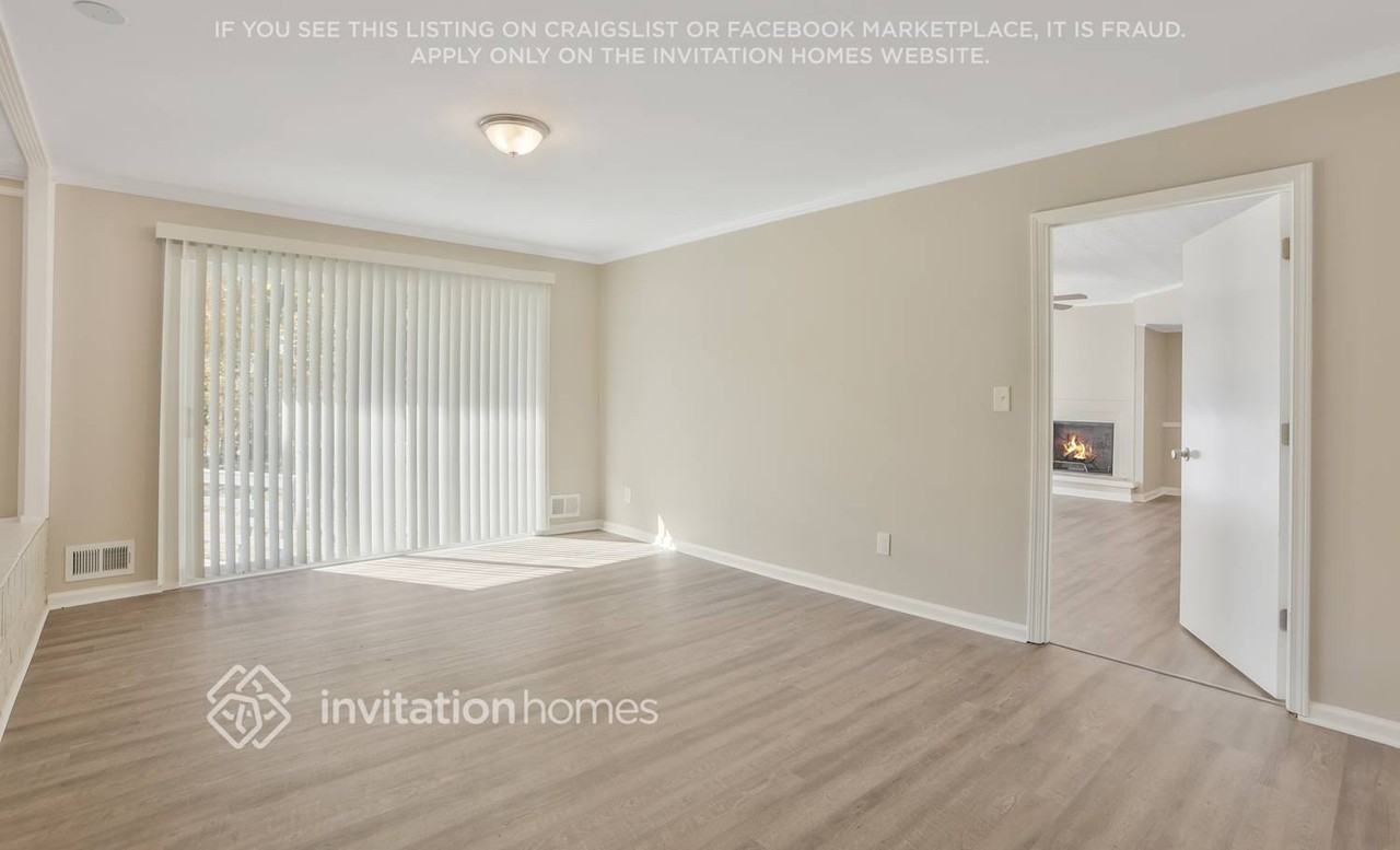 5217 Hidden Hills Ct - Photo 4 of 25