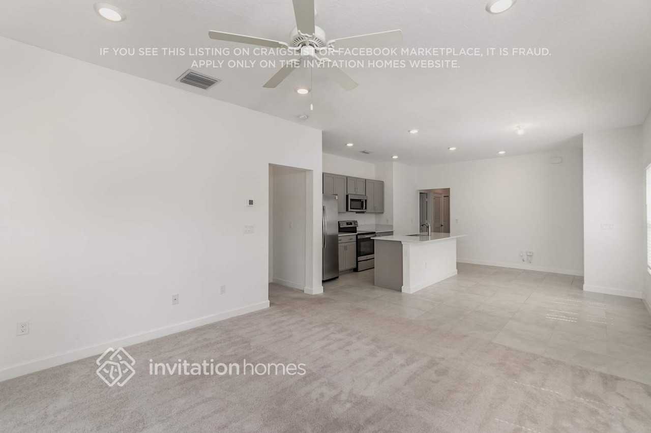 1251 Preston Estates Cir - Photo 4 of 25