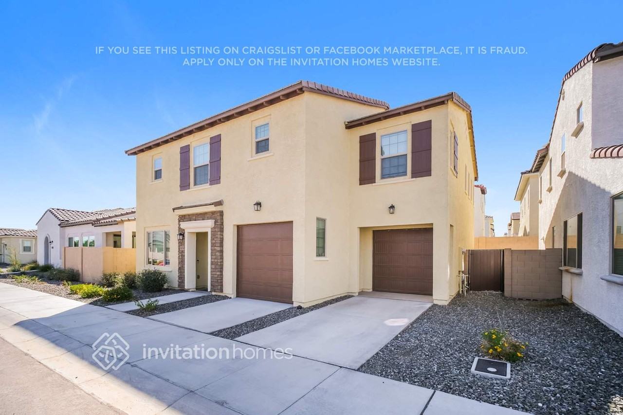 5050 N 189th Dr - Photo 6 of 30