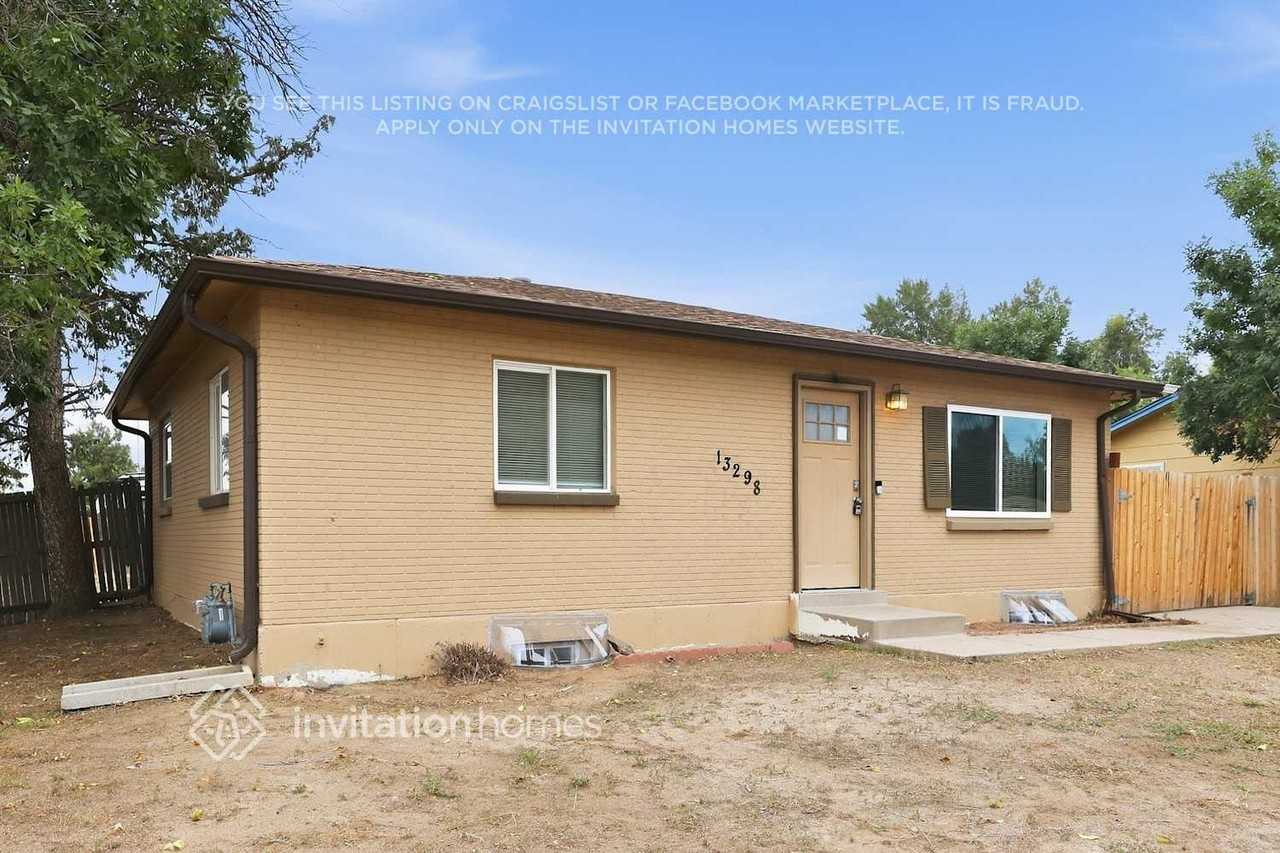 13298 Lackland Dr - Photo 4 of 18
