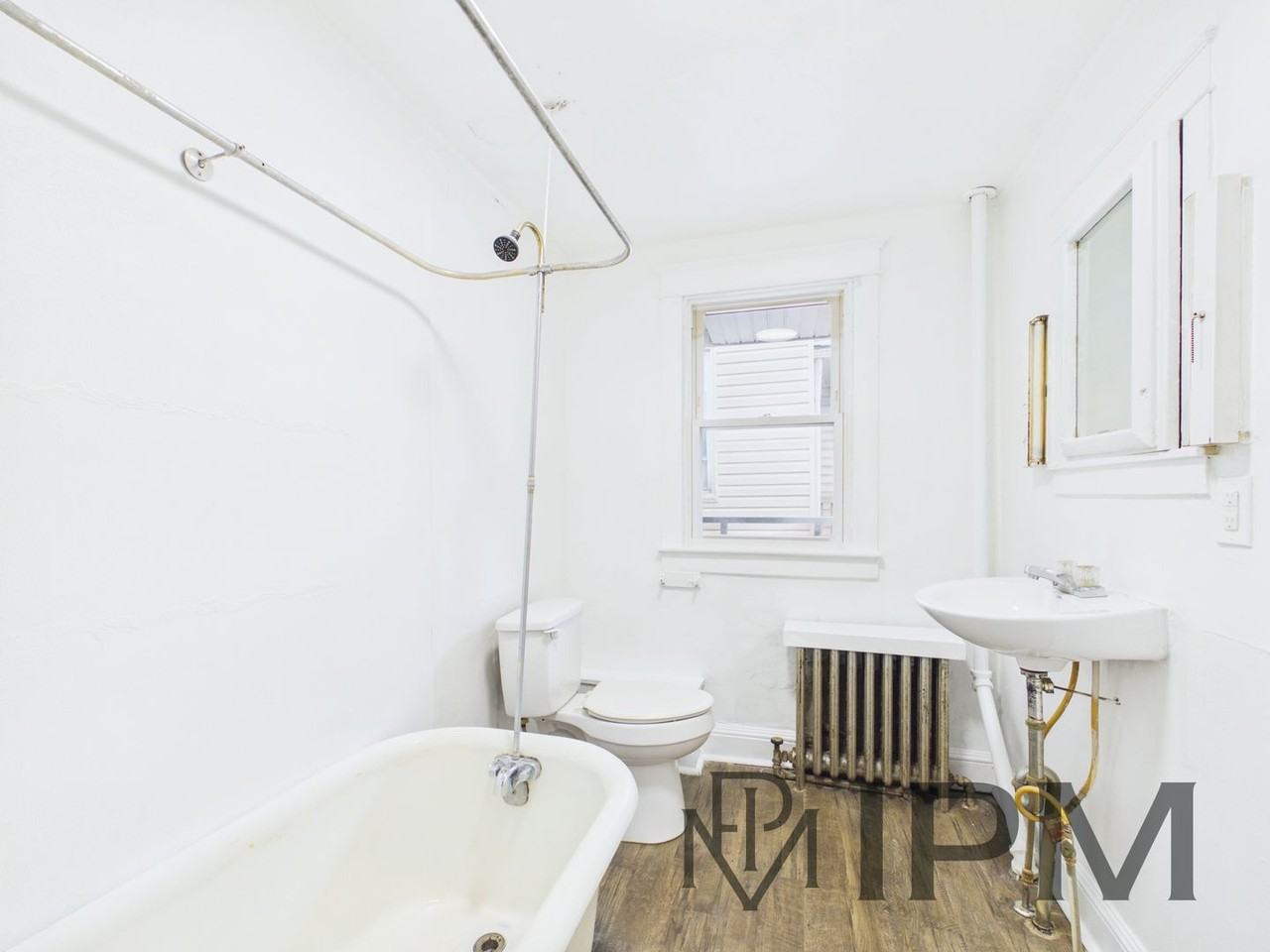 36 N Hartley St - Photo 4 of 14