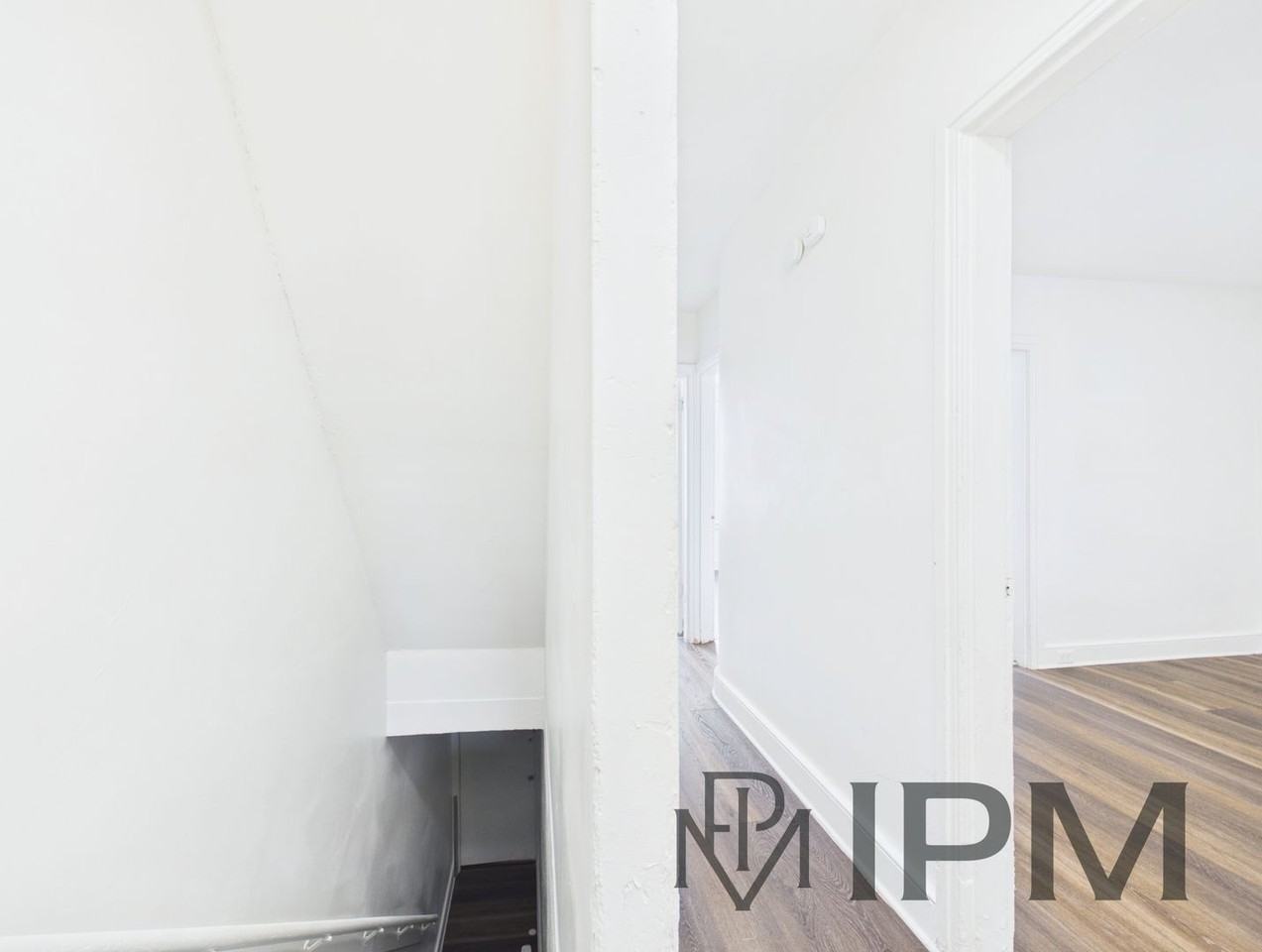 36 N Hartley St - Photo 5 of 14