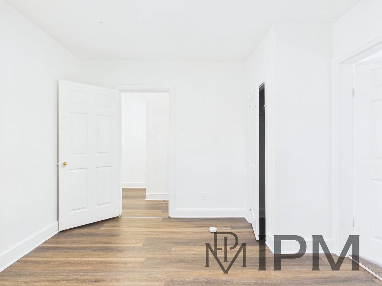 36 N Hartley St - Photo 7 of 14