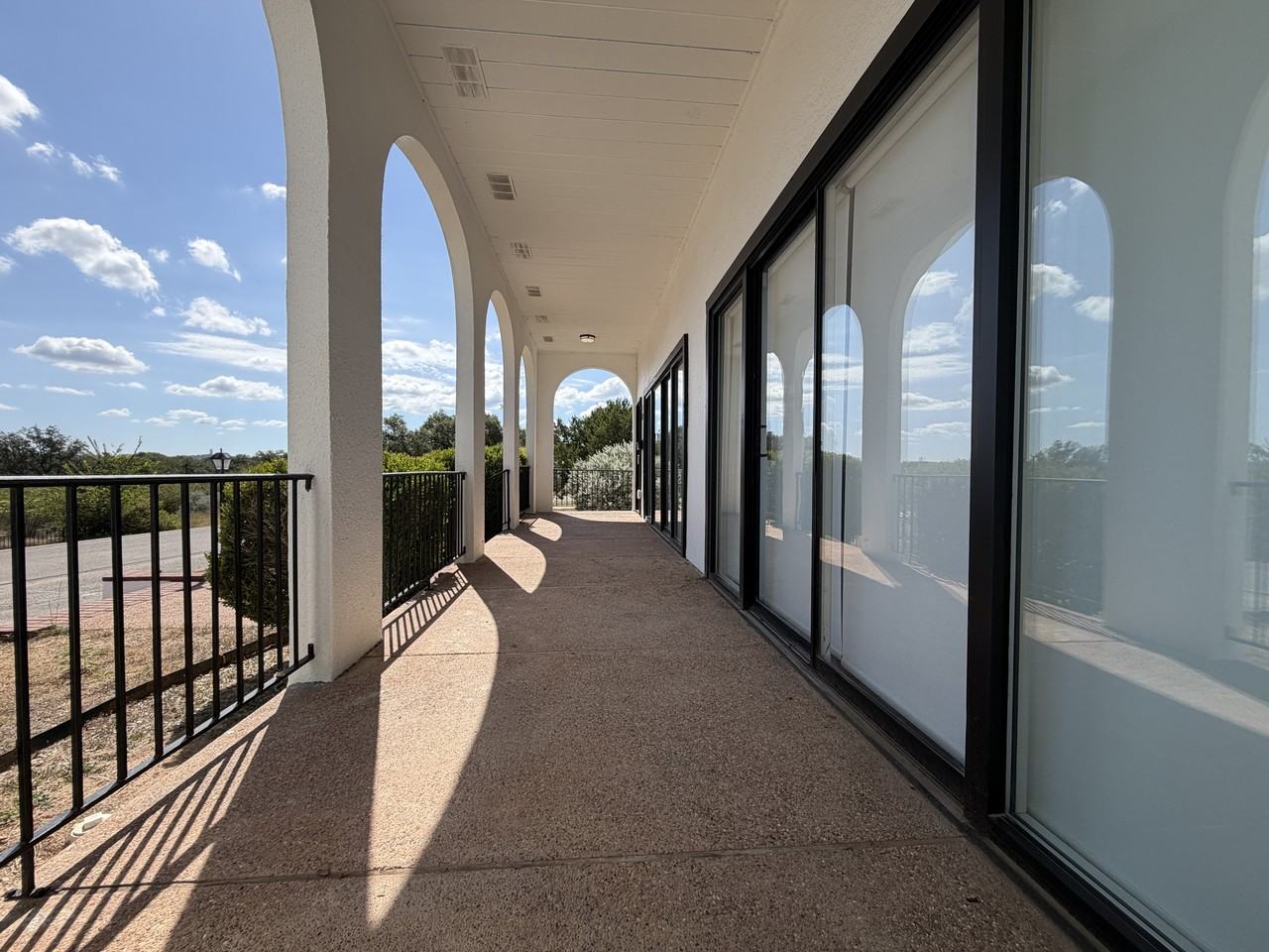 413 Seawind #1 - Photo 2 of 10