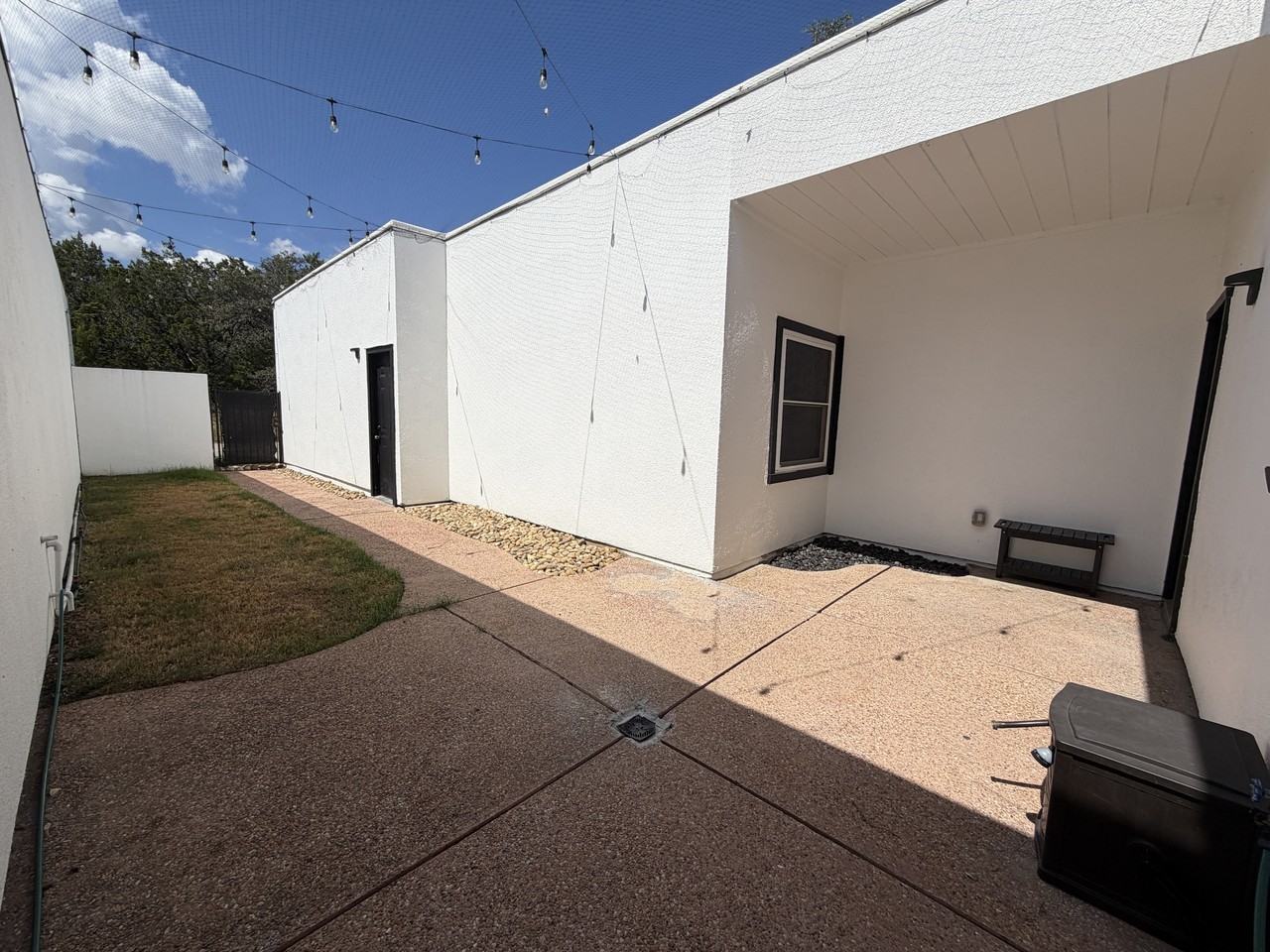 413 Seawind #1 - Photo 5 of 10