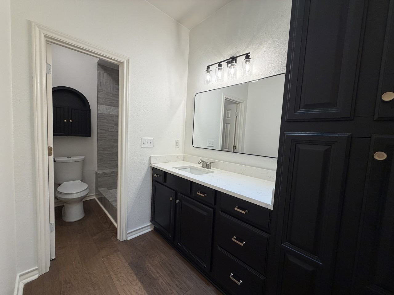 413 Seawind #1 - Photo 7 of 10