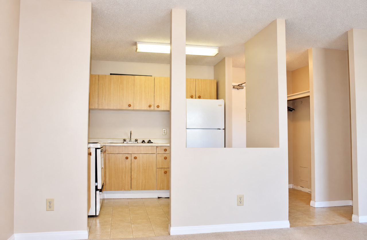 Sandstone South - Photo 2 of 4