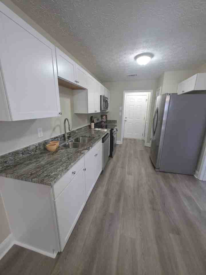 251 Westchester Cir #1 - Photo 3 of 15