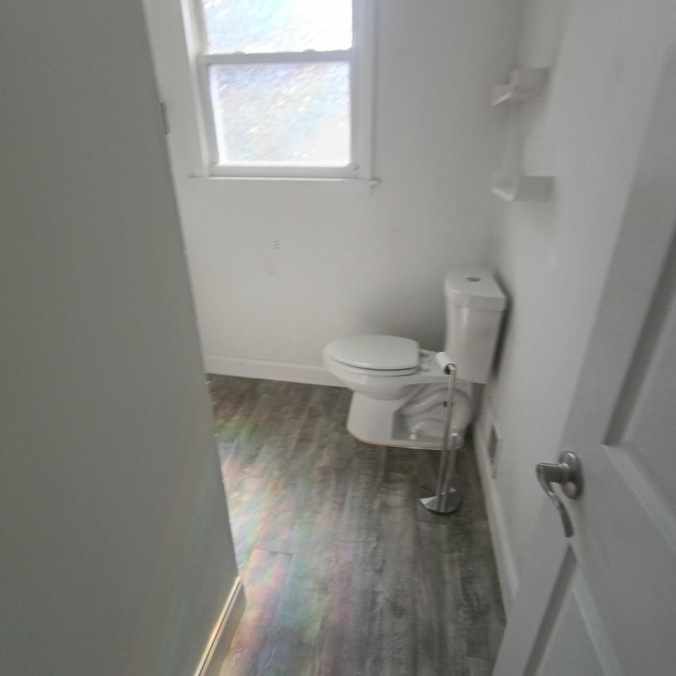 422 Purcell Ave #1 - Photo 2 of 5