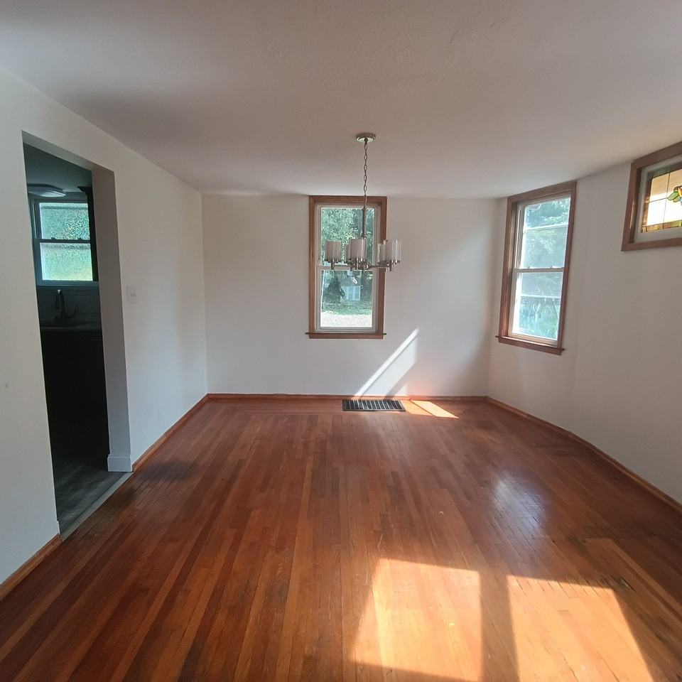 422 Purcell Ave #1 - Photo 5 of 5