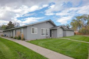 featured image of 606 N 3rd St