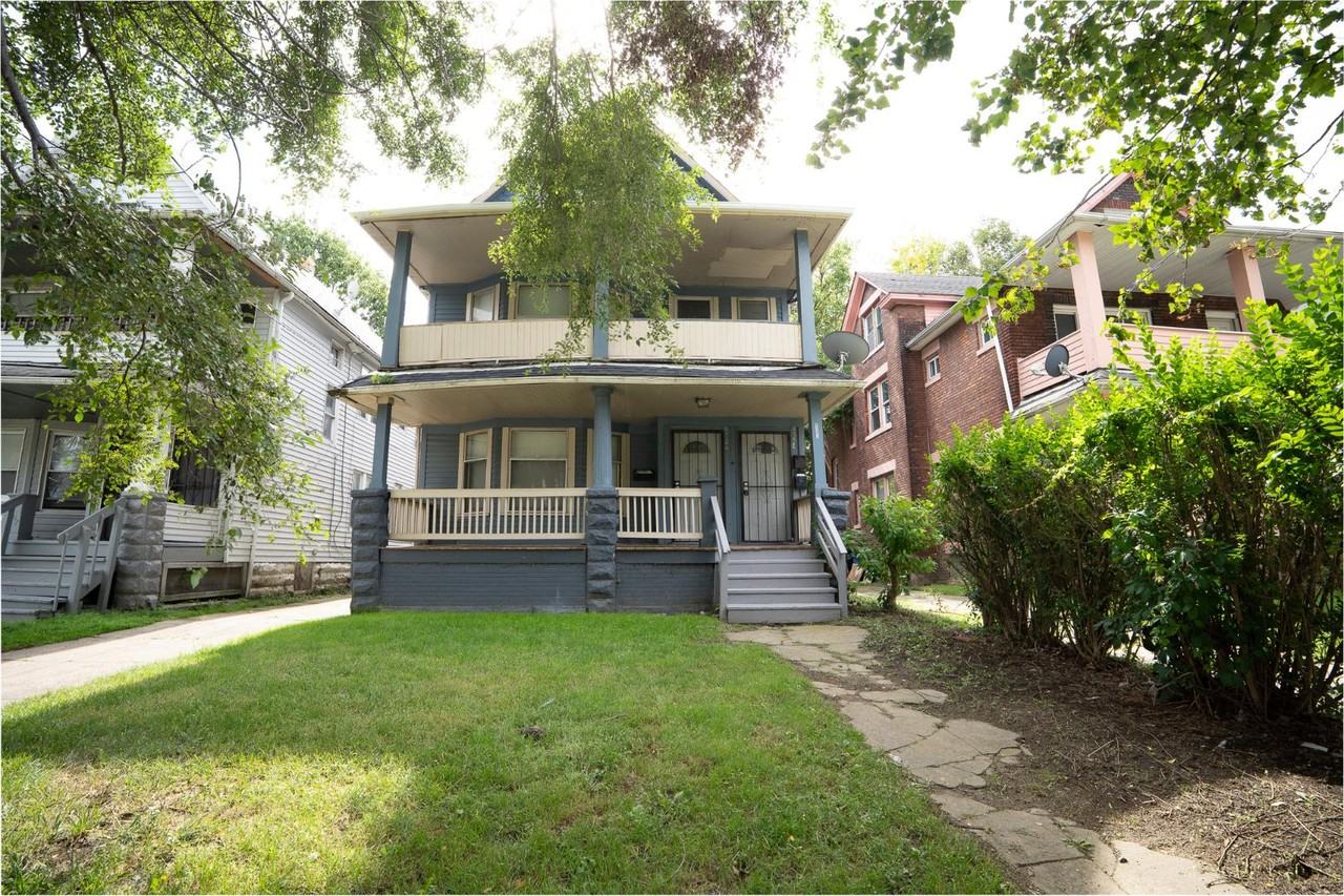 9302 Adams Ave - Photo 2 of 2