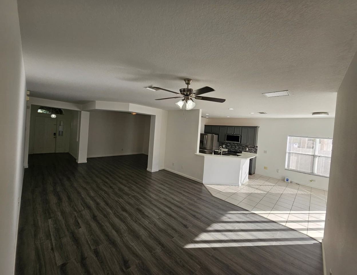 14548 Grand Cove Dr #1 - Photo 7 of 29