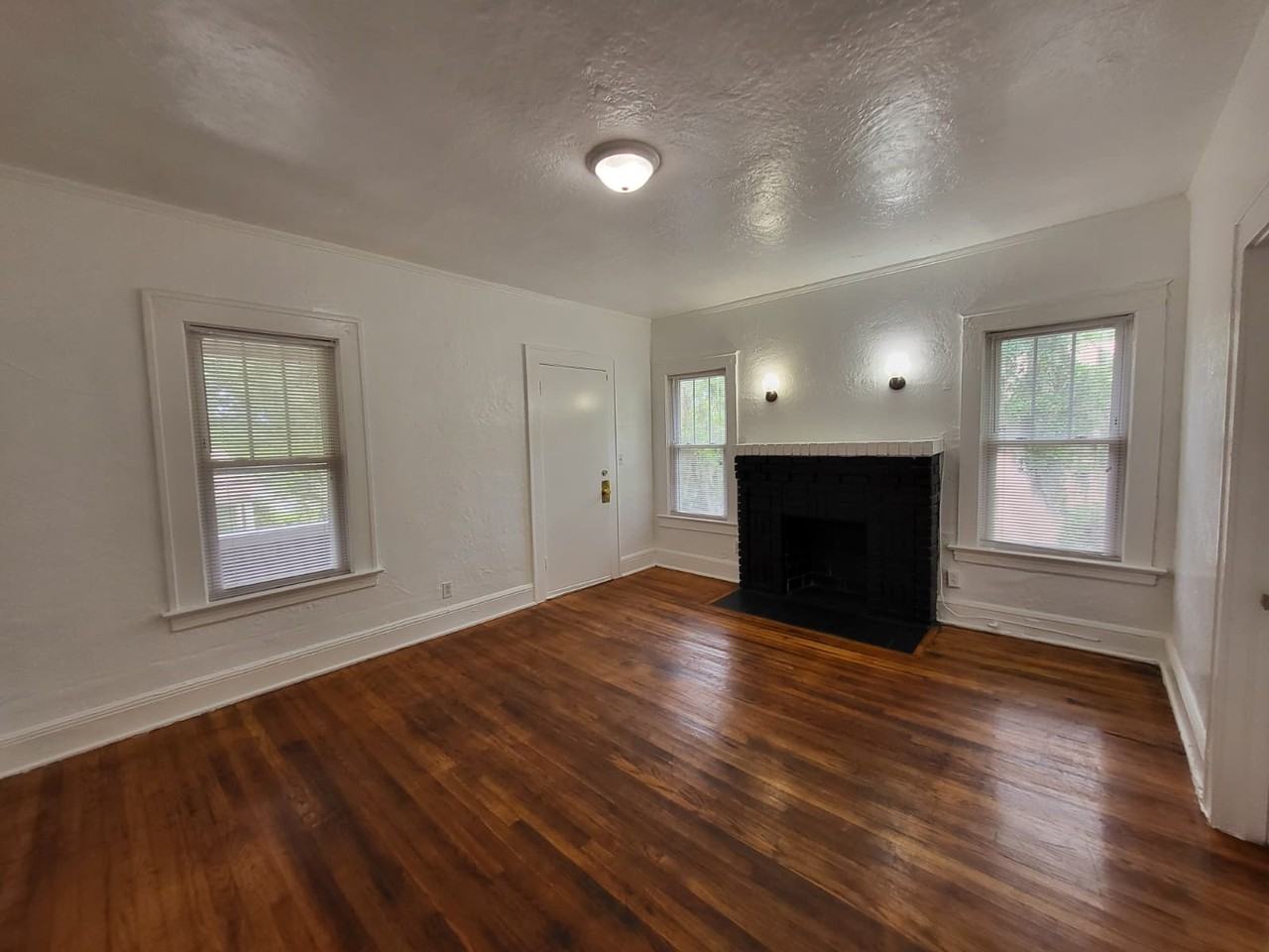 4550 Notter Ave #3 - Photo 3 of 11