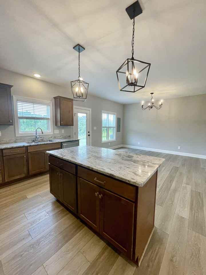1027 Ridgestone Ct #1 - Photo 3 of 28