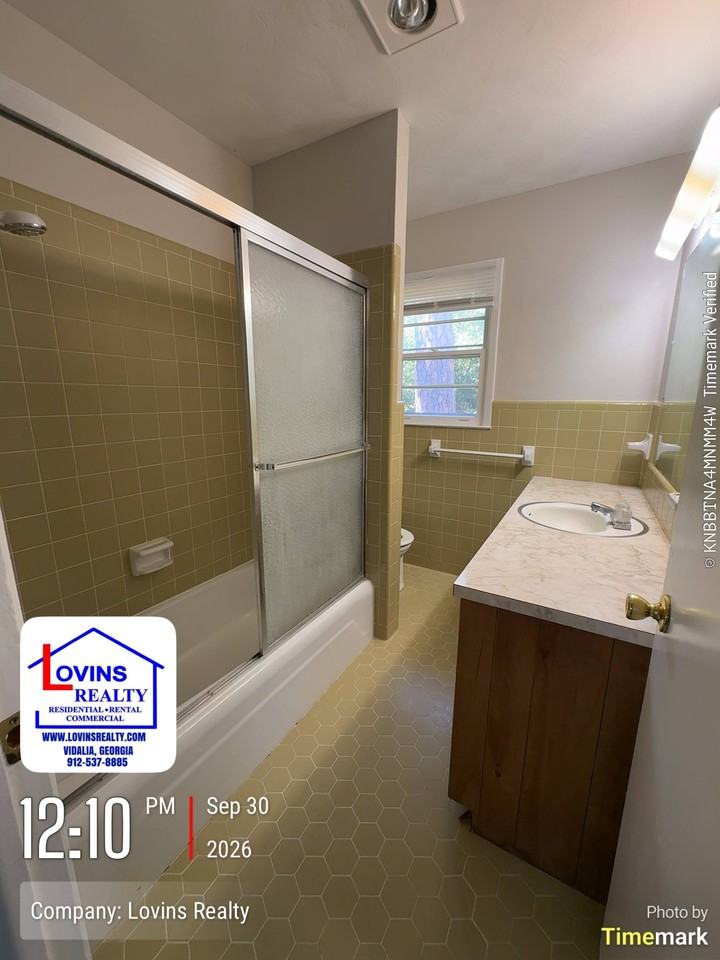 603 Waters Dr #1 - Photo 5 of 10