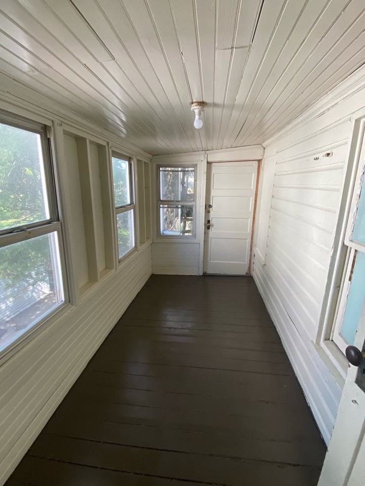 41 E 5th Ave #2 - Photo 6 of 13