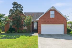 featured image of 210 Valley Ct