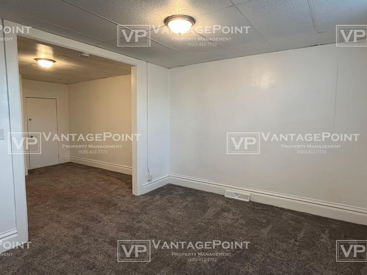 417 Dousman St #5 - Photo 5 of 13