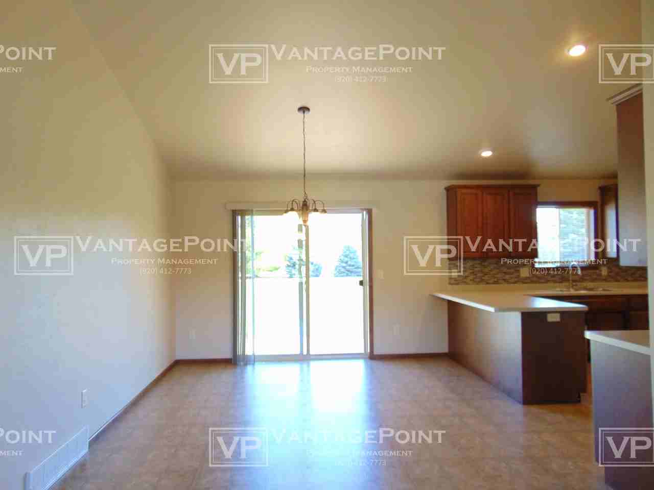 1439 Alpine Dr #1 - Photo 6 of 18
