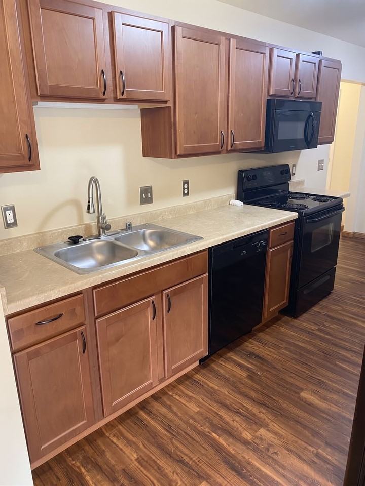 Springbrook Apartments - Photo 3 of 11