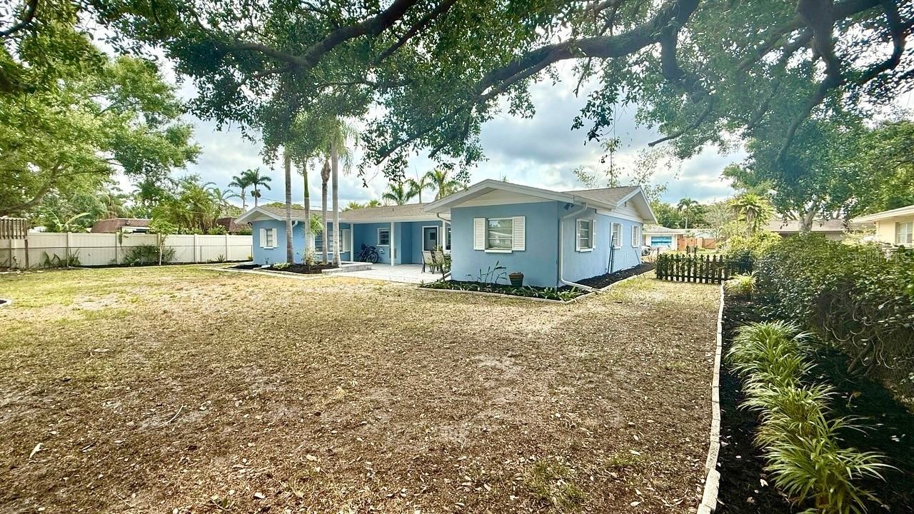 716 50th Street Ct W #1 - Photo 7 of 37