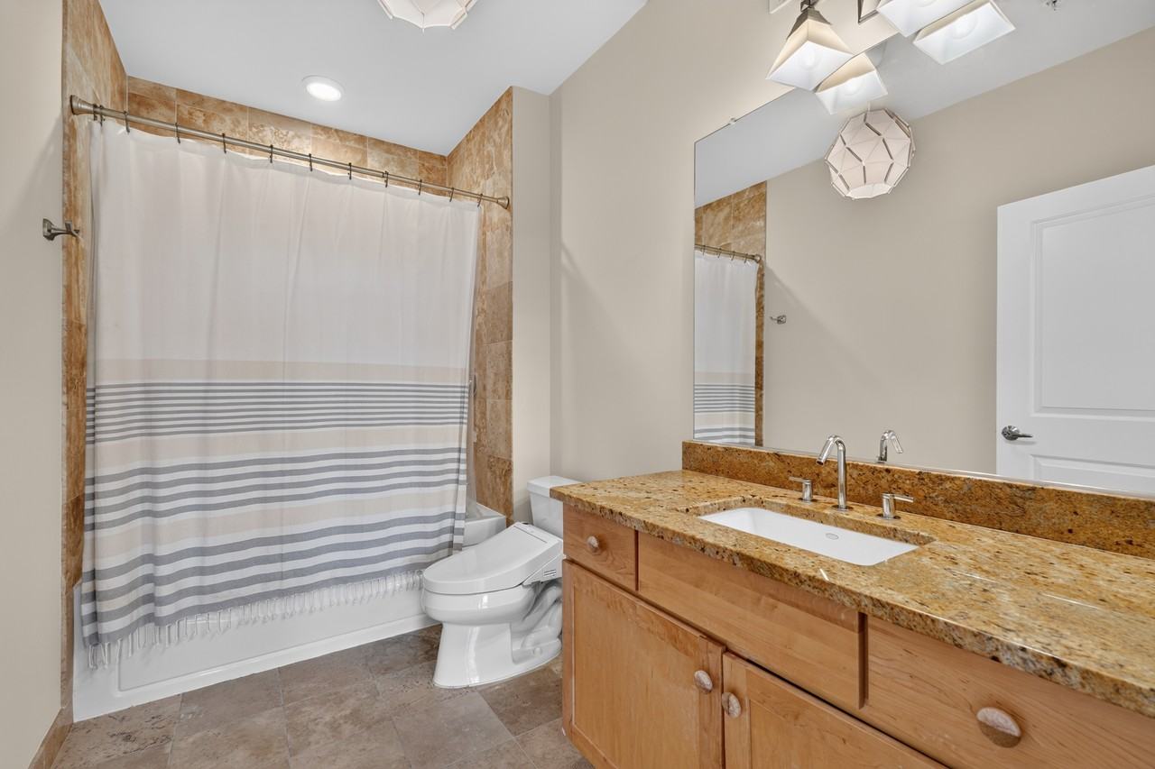 2200 North Westmoreland Street - 1Unit 309 #1 - Photo 5 of 10