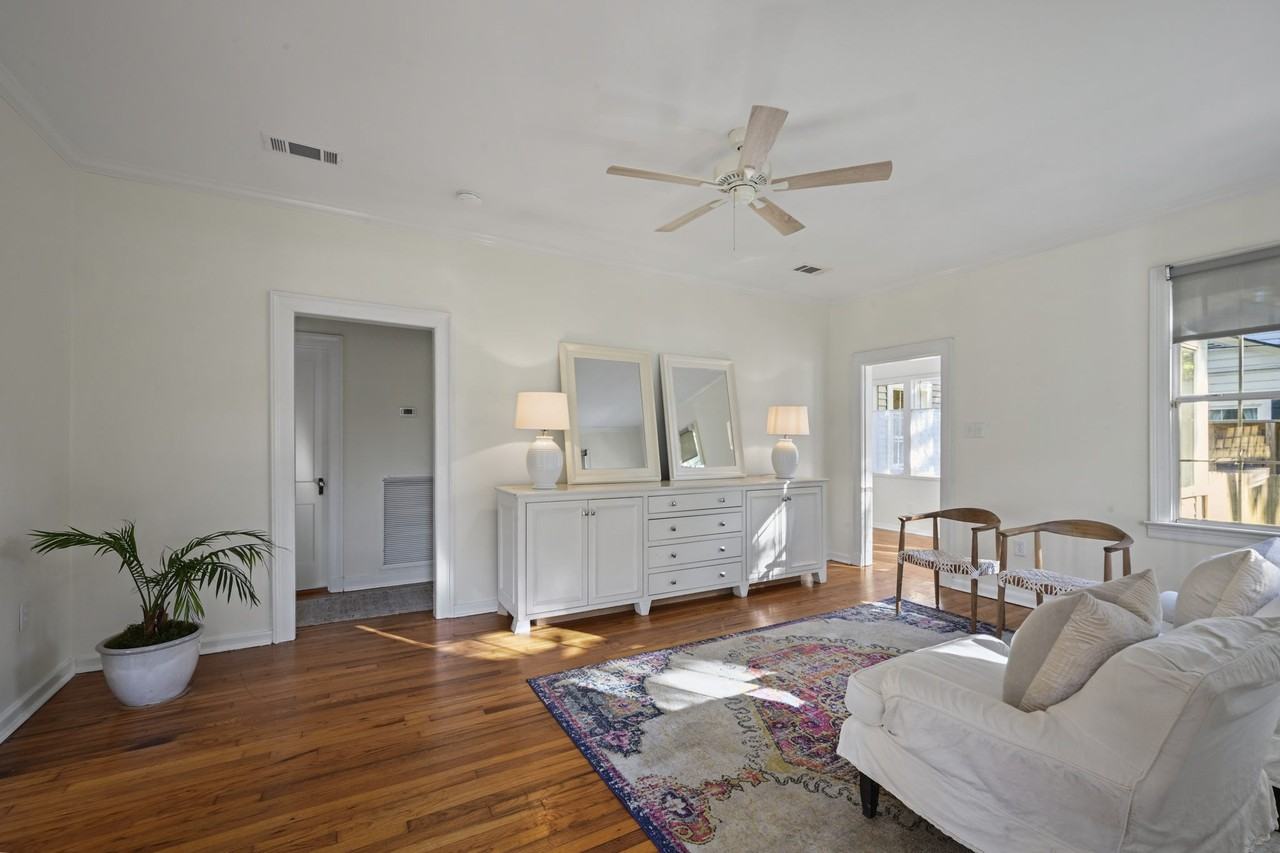 2151 Hollydale Ave #1 - Photo 2 of 14