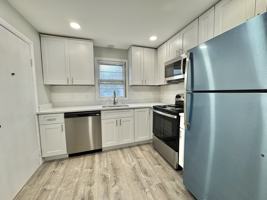 featured image of 18 Carleton St Apt 1l #1L