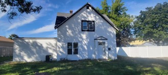 131 W Sauk Trl - Photo 1 of 1