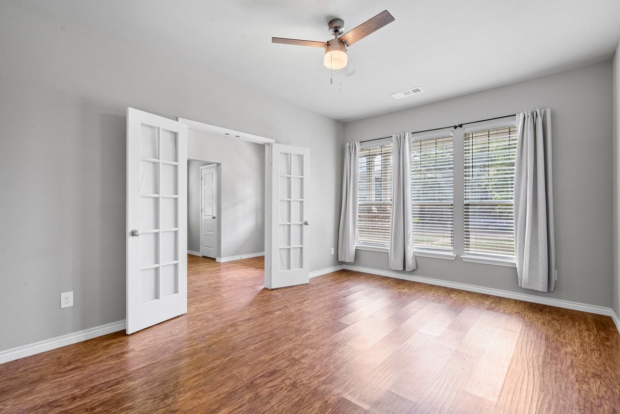 2641 Frazier Ave #1 - Photo 5 of 18