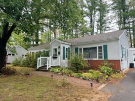featured image of 35 Intrepid St