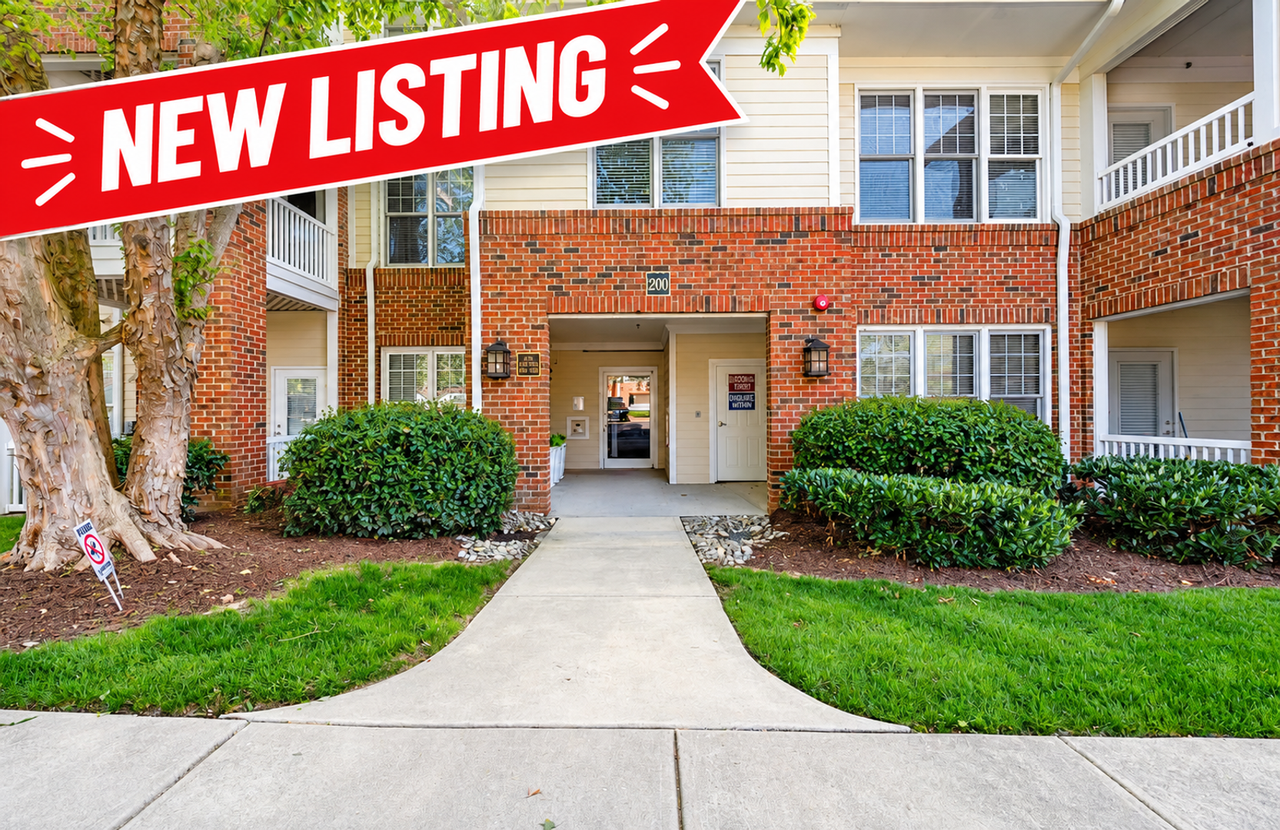 225 Waterford Lake Dr